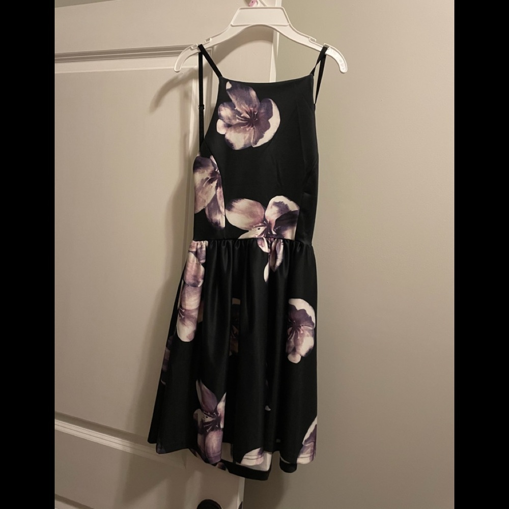 Cute dress